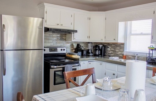 Winston - Salem House | The Casa #2 - Close 2 UNCSA/DT/I40/Hospitals/Shopping
