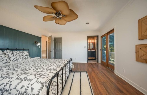 Tryon Ski Chalet | The Chalet at Alpine South