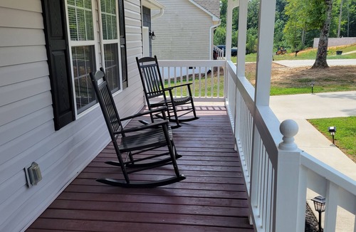 Stokes House | The Charming Getaway
