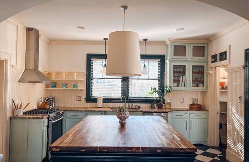 Greensboro Apartment | The Cinderella House