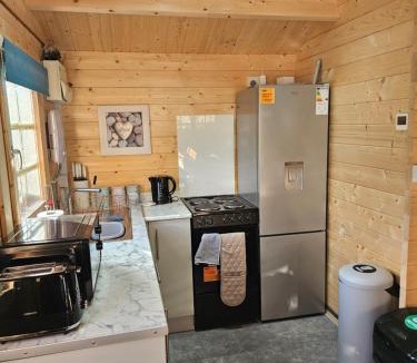 Old Windsor Apartment | The Cosy Cabin