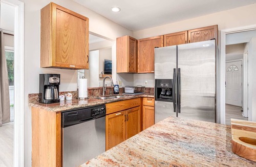 Chapel Hill House | The Cozy Cottage - 10 Min From UNC