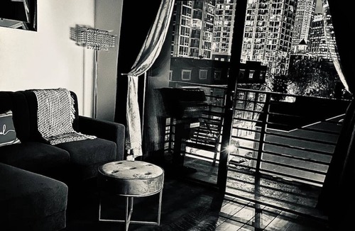 Fourth Ward Condo | The Crown of My Queen City-Weekly