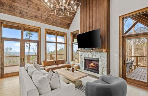 Elk Park House | The Dire Wolf at Eagles Nest