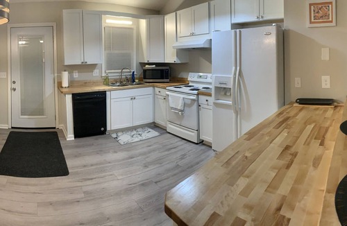 Kings Grant House | The Driftwood House is completely remodeled 3 bedroom 2 bath centrally located.