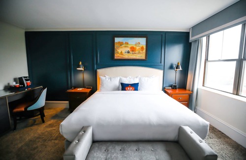 Charlotte Center City Hotel | The Dunhill Hotel