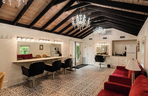 Wanchese House | The Elderberry Studio