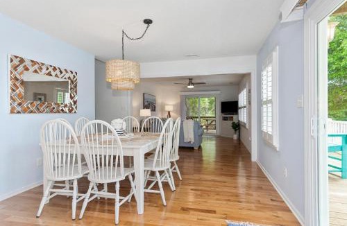 Emerald Isle House | The Emerald Owl House - Peaceful Emerald Isle Beach House w/Luxurious Heated Pool!