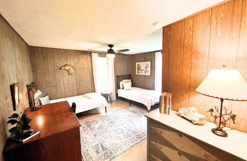 Hohenwald Other | The Farmhouse @ High Forest Farms - Natchez Trace Parkway