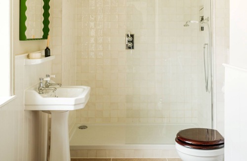Cranborne Hotel | The Fleur de Lys