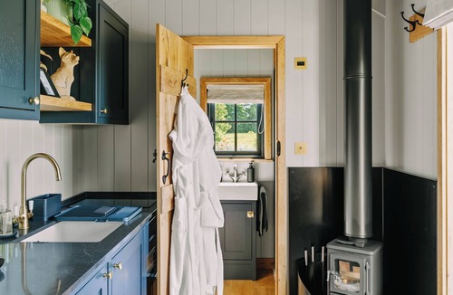Crawcrook Cottage | The Fox's Den - UKC7133