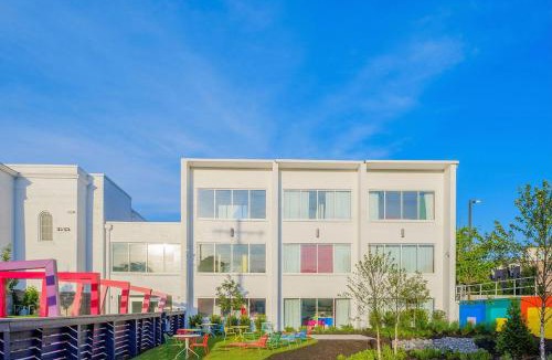 East Nashville Hotel | The Gallatin