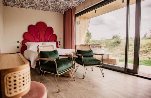 Newton by the Sea Cabin | The Garden Rooms at Newton Hall Estate