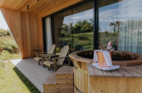 Newton by the Sea Cabin | The Garden Rooms at Newton Hall Estate