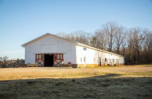 Arlington House | The Glamper at White Oak Stables