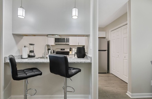Westover Apartment | The Gray Retreat - Luxury Condo