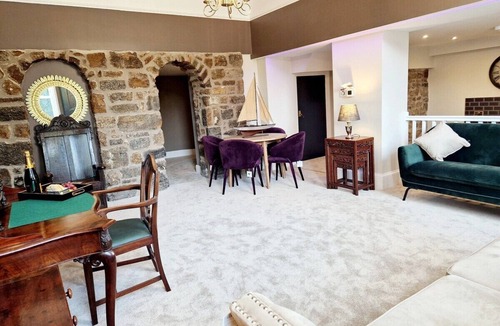 Scorton Apartment | The Hamilton luxury apartments-Lord William suite