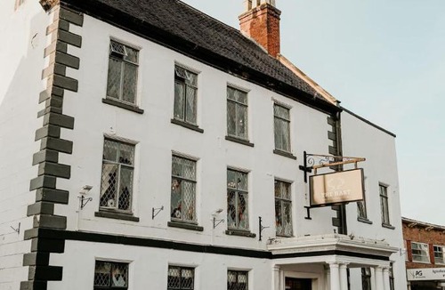 Uttoxeter Hotel | The Hart