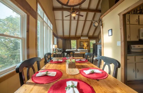 Robbinsville Cabin | THE HEAD REST at Deals Gap, Tail of the Dragon Mountain Retreat!