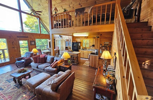 Topton Cabin | The Hemlock Haven at Nantahala Lake
