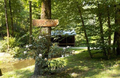 Robbinsville House | The Hemlock Hide Away