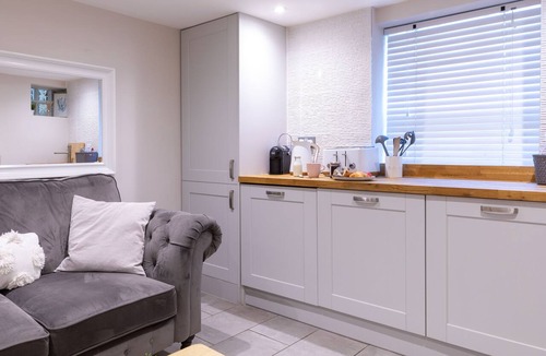 Southampton City Centre Apartment | The Hideaway -studio flat is in Oxford Street