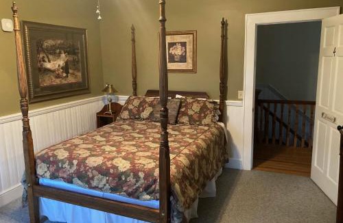 Waynesville Hotel | The Historic Herren House