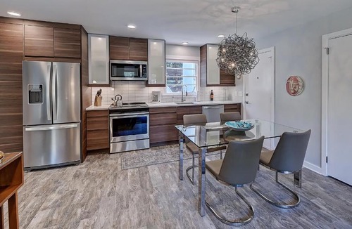 Cherry Apartment | The Home Collection CLT: 510 Queens