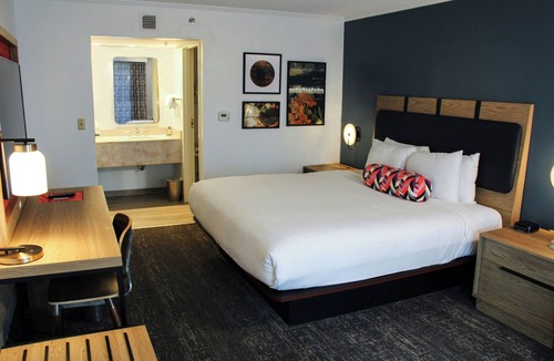 Pennington Bend Hotel | The Inn at Opryland, A Gaylord Hotel