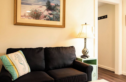 Wanchese House | The Jasmine Bunkhouse-n
