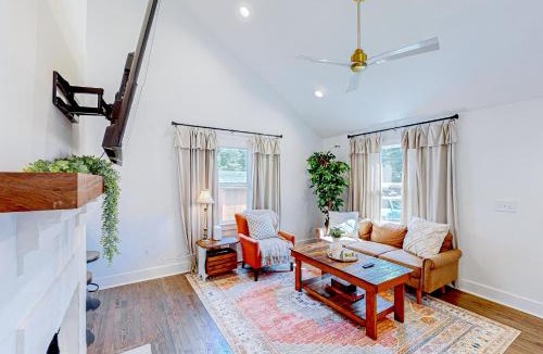 Talbot's Corner House | The Joyful Cottage