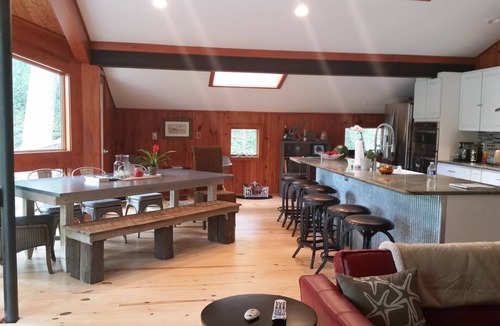 Southern Shores House | The Kitchen's Salt House OBX - Southern Shores Canal Front, Backyard Beach Home!