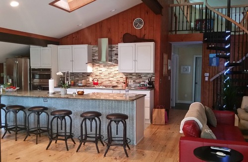 Southern Shores House | The Kitchen's Salt House OBX - Southern Shores Canal Front, Backyard Beach Home!