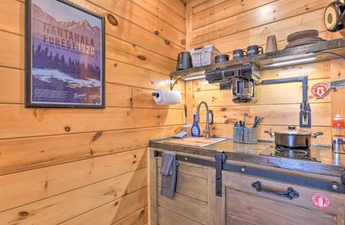 Bryson City Cabin | The Lodge Nantahala River. Bryson city, North Carolina. #8