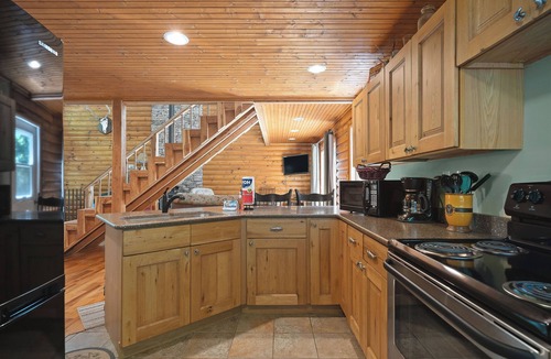 Smithville Cabin | The Loft by Center Hill Lake