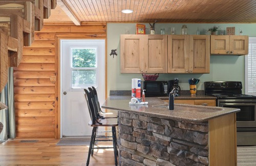 Smithville Cabin | The Loft by Center Hill Lake