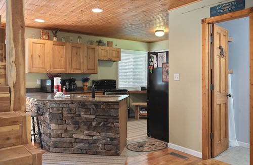 Smithville Cabin | The Loft by Center Hill Lake