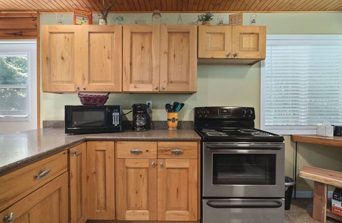 Smithville Cabin | The Loft by Center Hill Lake
