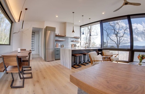 Mills River House | The Lower Dogwoods at Vineyard Gap