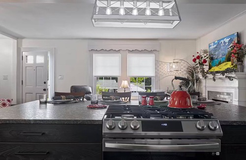 Mooresville House | The Magnolia House - 3bdr by Downtown Mooresville