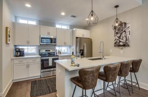 Historic Waverly House | The Marigold by Stay Local Nashville