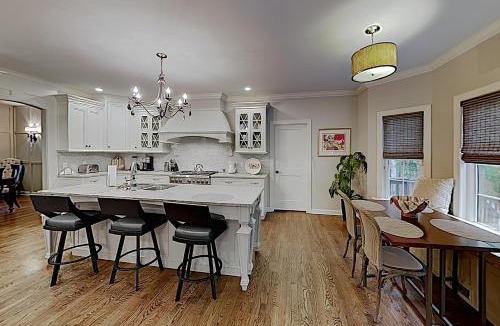 Skyland House | The Marlin