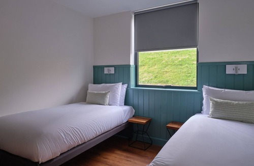 Chittlehamholt Cabin | The Mole Resort, 3 Bedroom Meadow View Luxury Lodge with Hot Tub