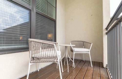 Seven Springs Apartment | The Nashville V Vibe 8818