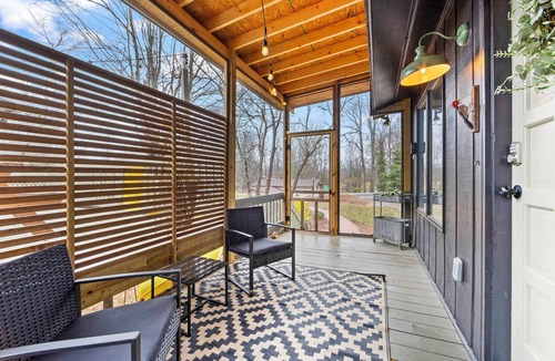 Weaverville Cabin | The Nook - Cozy Bungalow in the Countryside