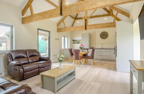 Trowbridge House | The Oak