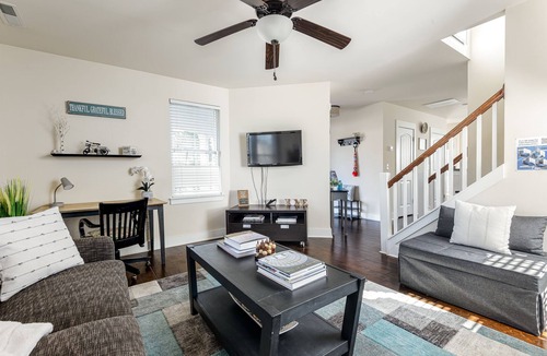 Mount Mourne House | The Ol' Cottage @ Davidson