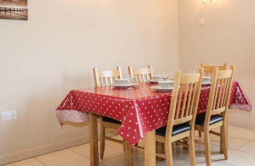Patching House | The Old Dairy