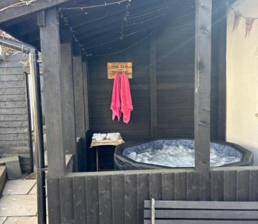 Longhope House | The Old Farm