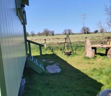 East Portlemouth Cabin | The Old Mill Shepherds Hut
